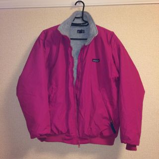 パタゴニア(patagonia)のパタゴニアショッキングピンク♡(ブルゾン)