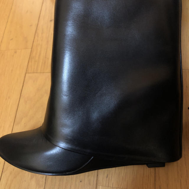 GIVENCHY - ジバンシィ ロングブーツの通販 by YE's shop GIVENCHY - ジバンシィ ロングブーツの通販 by YE's shop