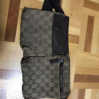 グッチ(Gucci)のGUCCI グッチ　ウエストポーチ(ウエストポーチ)