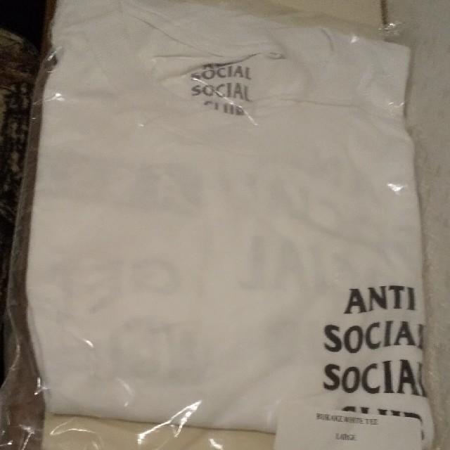 ANTI SOCIAL SOCIAL CLUB   Tシャツ(L) メンズのトップス(Tシャツ/カットソー(半袖/袖なし))の商品写真