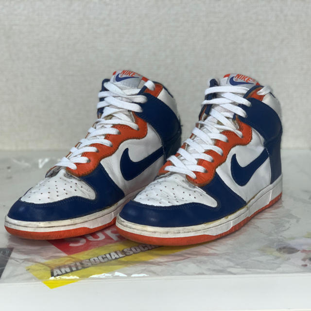 NIKE dunk knicks