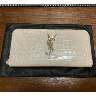 サンローラン(Saint Laurent)のSAINT LAURENT ジップアラウンド財布　ライトグレー　クロコ型押し(長財布)