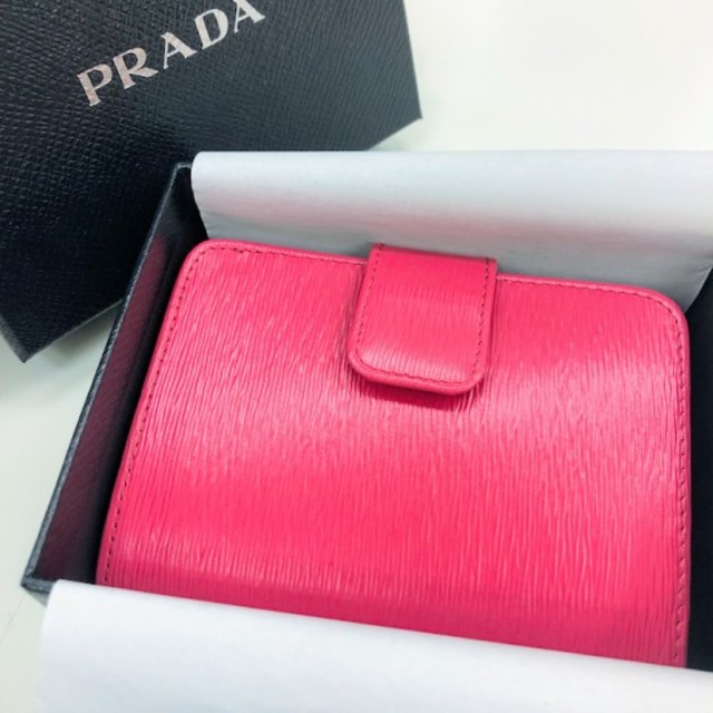 PRADA - 【新品未使用】PRADA ディープピンク 1ML018 2B6P F0505の通販