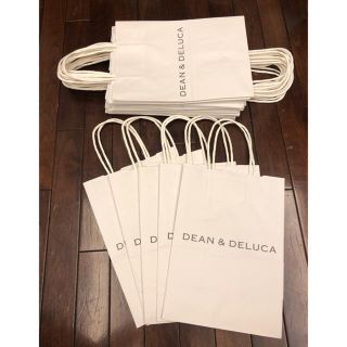 ディーンアンドデルーカ(DEAN & DELUCA)のDEAN&DELUCAディーンアンドデルーカ紙袋(小)25枚(ショップ袋)