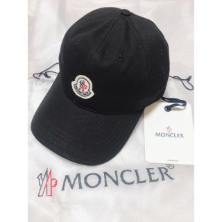 モンクレール(MONCLER)の【新品】モンクレール　キャップ　ブラック(キャップ)