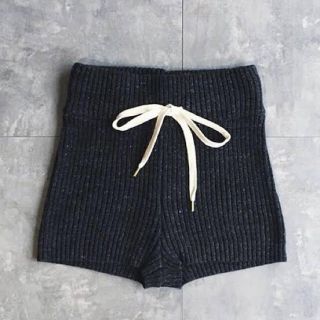 アメリヴィンテージ(Ameri VINTAGE)のjuemi ニットショーパン(ショートパンツ)