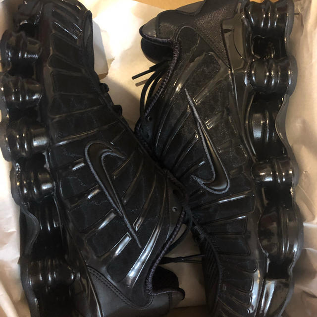 NIKE(ナイキ)の26.0 NIKE SHOX TL ショックス ブラック メンズの靴/シューズ(スニーカー)の商品写真