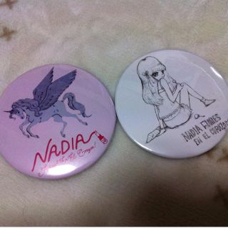 ナディア(NADIA)のNADIA 缶バッジセット(ブローチ/コサージュ)