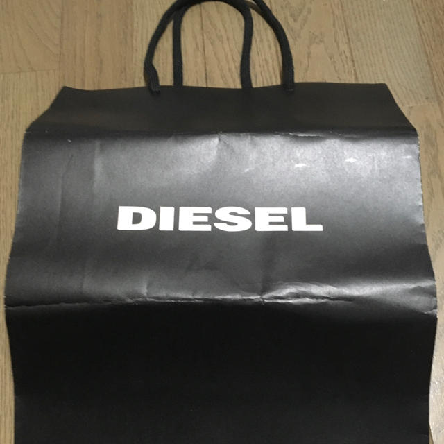 DIESEL(ディーゼル)のディーゼル　紙袋 レディースのバッグ(ショップ袋)の商品写真