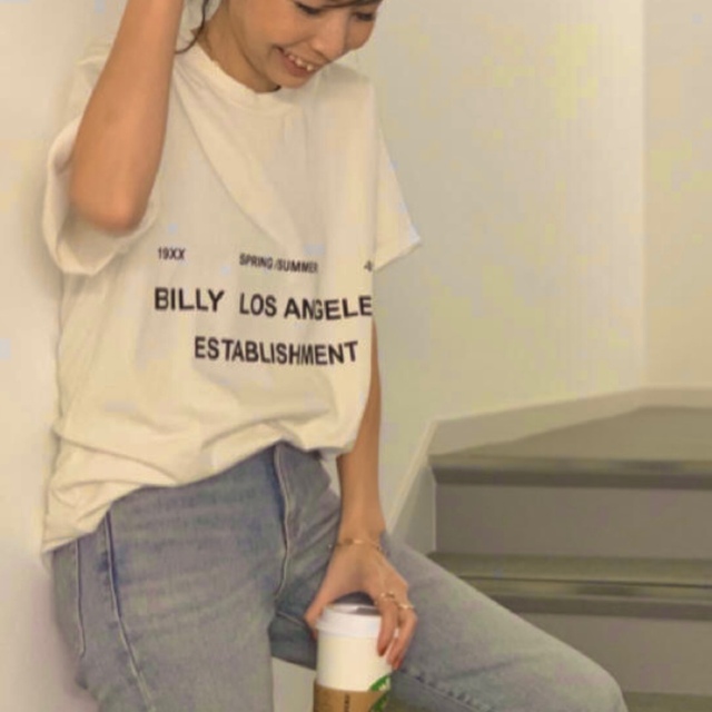 L'Appartement DEUXIEME CLASSE(アパルトモンドゥーズィエムクラス)のL'APPARTEMENT  アパルトモン Billy  T-sh Tシャツ レディースのトップス(Tシャツ(半袖/袖なし))の商品写真