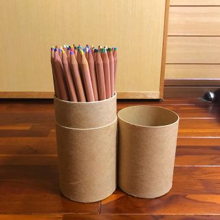 ムジルシリョウヒン(MUJI (無印良品))の【ほぼ未使用】無印良品 色鉛筆 60色 紙管ケース入り(色鉛筆)