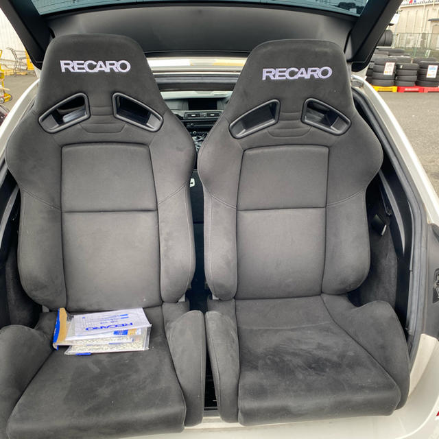 RECARO(レカロ)の【ari様専用】レカロシート2脚　使用期間半年 自動車/バイクの自動車(その他)の商品写真