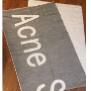 アクネ(ACNE)のacne studios ストール　マフラー(マフラー/ショール)