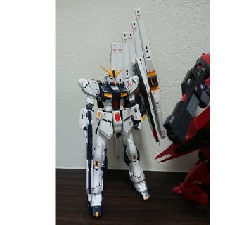 ガンプラ 完成品 素組 RG νガンダム(模型/プラモデル)