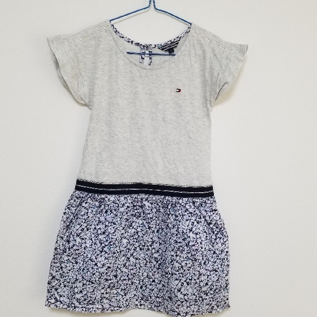 TOMMY HILFIGER(トミーヒルフィガー)のﾄﾐｰﾋﾙﾌｨｶﾞｰ キッズ/ベビー/マタニティのキッズ服女の子用(90cm~)(ワンピース)の商品写真