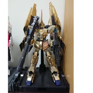 ガンプラ 完成品 素組 PG ユニコーンガンダムフェネェクス(模型/プラモデル)