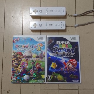 Wii スーパーマリオ２種類とリモコン(家庭用ゲームソフト)