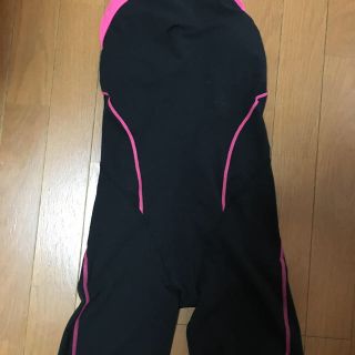 スピード(SPEEDO)の競泳水着(水着)