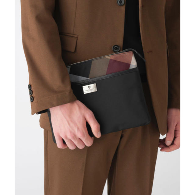 【新品・未使用】サコッシュ★クレストブリッジ  ブラックレーベル メンズのバッグ(その他)の商品写真