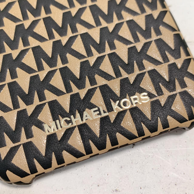 Michael Kors(マイケルコース)の新品　未使用　送料込み　マイケルコース　MKロゴ　iPhone XR スマホ/家電/カメラのスマホアクセサリー(iPhoneケース)の商品写真