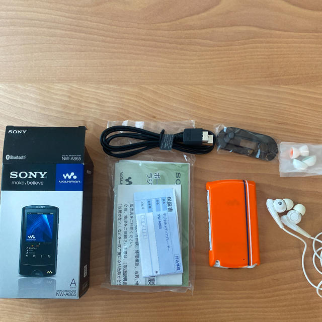 SONY(ソニー)の【美品・送料込】SONY ウォークマン NW-A865 16GB おまけあり スマホ/家電/カメラのオーディオ機器(ポータブルプレーヤー)の商品写真