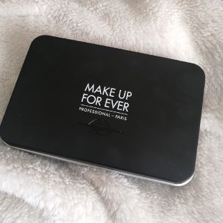 メイクアップフォーエバー(MAKE UP FOR EVER)のMAKE UP FOREVER マットベルベットスキン　Y245(ファンデーション)