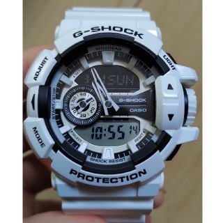 ジーショック(G-SHOCK)のG-SHOCK　白　GA400 (腕時計(デジタル))