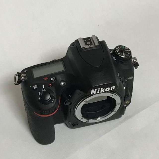 NikonD750　　純正バッテリーおまけ付