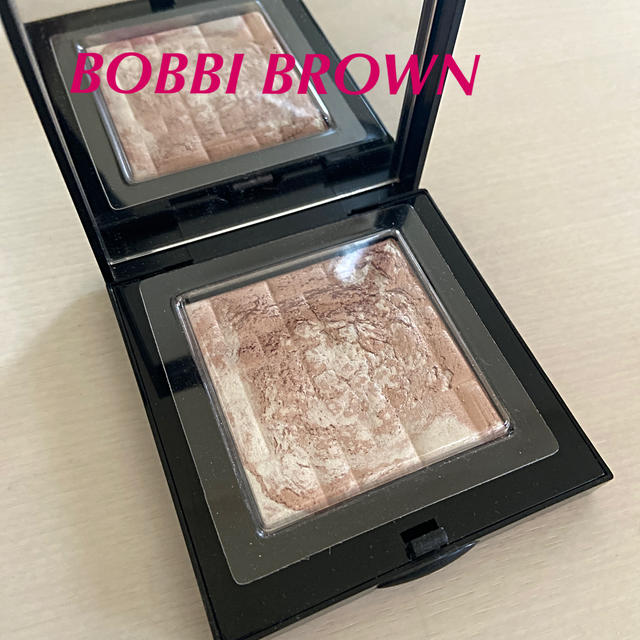 BOBBI BROWN(ボビイブラウン)のボビィブラウン ハイライト  01 pinkglow コスメ/美容のベースメイク/化粧品(フェイスカラー)の商品写真