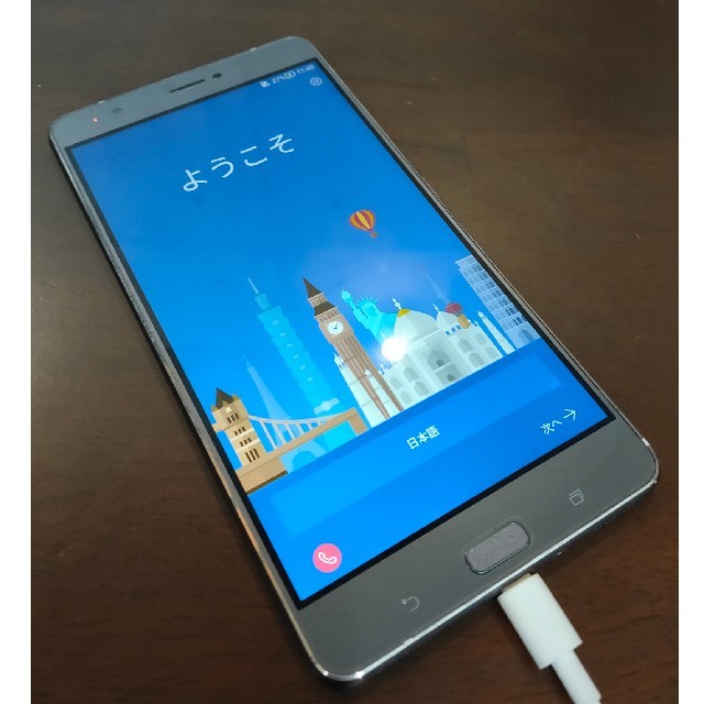 スマートフォン/携帯電話ASUS ZenFone3 Ultra グレーシルバー　4Gx32GB