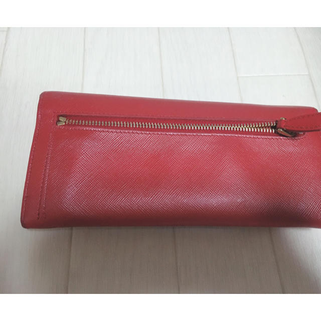 PRADA(プラダ)のPRADA リボン 長財布　赤 レディースのファッション小物(財布)の商品写真