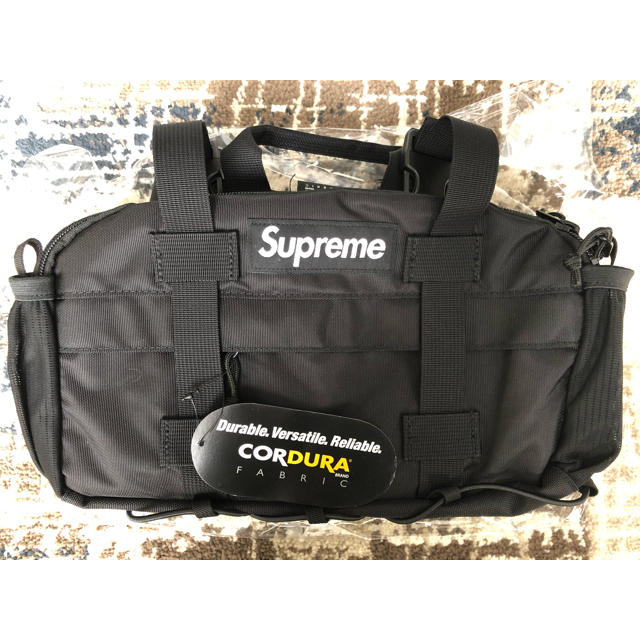 Supreme(シュプリーム)のSupreme シュプリーム　19FW waist bag black  メンズのバッグ(ウエストポーチ)の商品写真