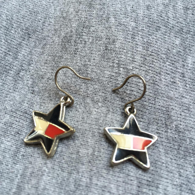 TOMMY(トミー)のtommy ピアス レディースのアクセサリー(ピアス)の商品写真