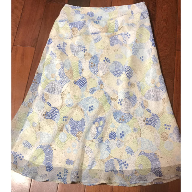 自由区(ジユウク)のシフォンスカート レディースのスカート(ひざ丈スカート)の商品写真