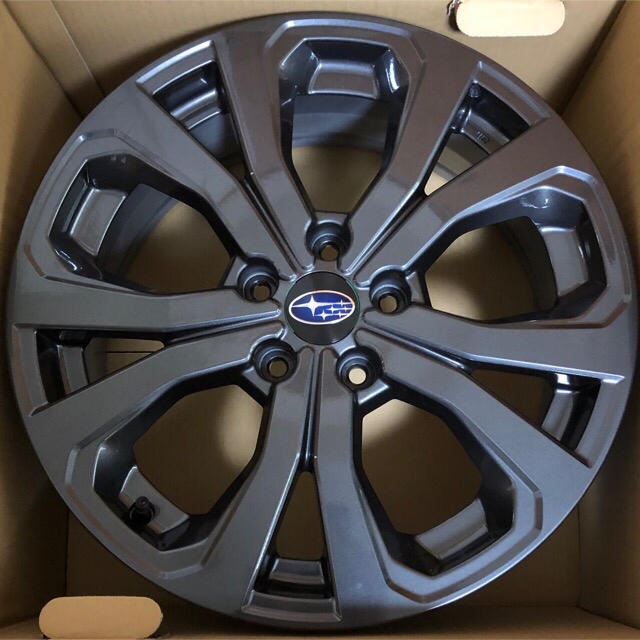 フォレスター Xエディション 純正ホイール 4個セット - 自動車タイヤ フォレスター Xエディション 純正ホイール 4個セット - 自動車タイヤ