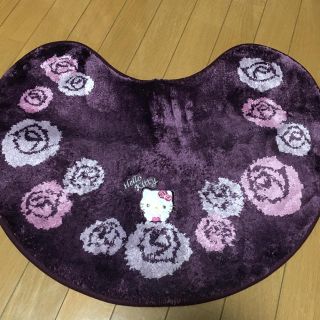 ハローキティ(ハローキティ)のHELLO KITTY  トイレマット  キティちゃん(トイレマット)