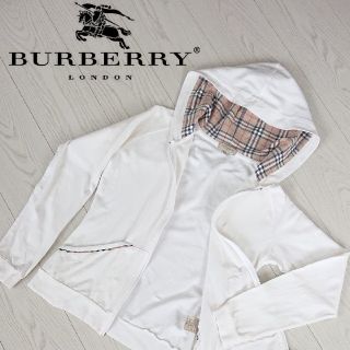 バーバリー(BURBERRY)のポーランド製 BURBERRY LONDON パーカー Mサイズ レディース(パーカー)