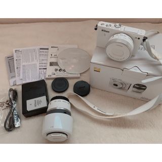 ニコン(Nikon)の❥ Nikon J4 ✩ ダブルズームキット ❥(ミラーレス一眼)