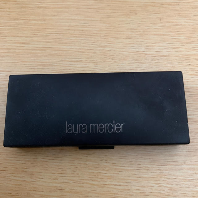 laura mercier(ローラメルシエ)のローラメルシエ　ポマードアンドパウダーブロウデュオ01 コスメ/美容のベースメイク/化粧品(パウダーアイブロウ)の商品写真