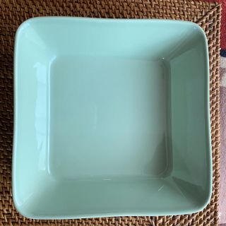 イッタラ(iittala)のittala teema セラドングリーン　スクエアプレート(食器)