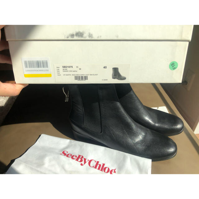 SEE BY CHLOE(シーバイクロエ)のSee By Chloeサイドゴアブーツ　サイズ40 新品未使用 レディースの靴/シューズ(ブーツ)の商品写真