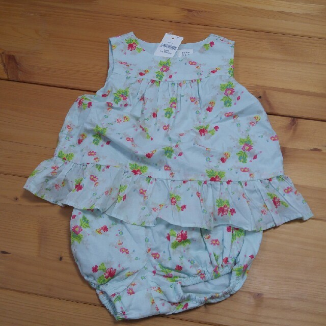 babyGAP(ベビーギャップ)の新品　ベビーギャップ　セットアップ70 キッズ/ベビー/マタニティのベビー服(~85cm)(タンクトップ/キャミソール)の商品写真