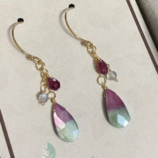 SALE! k14gf フックピアス ムーンストーン(ピアス)