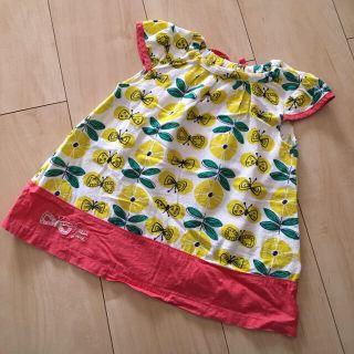 プチジャム(Petit jam)の専用プチジャム    お花とちょうちょのチュニック100cm♡(Tシャツ/カットソー)