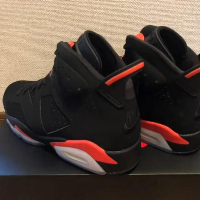 NIKE(ナイキ)のNIKE AIR JORDAN6 RETRO INFRARED メンズの靴/シューズ(スニーカー)の商品写真