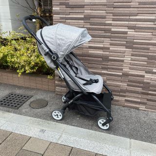 サイベックス(cybex)のcybex EEZY-S ベビーカー　伊勢丹限定マンハッタングレー(ベビーカー/バギー)