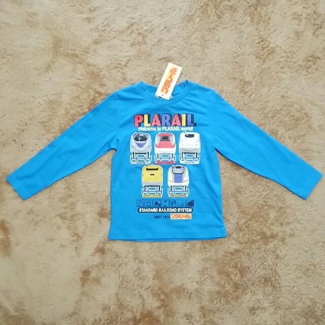 Takara Tomy(タカラトミー)の新品未使用 プラレール Tシャツ 110cm  キッズ/ベビー/マタニティのキッズ服男の子用(90cm~)(Tシャツ/カットソー)の商品写真