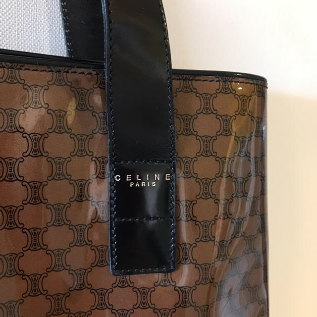 celine(セリーヌ)のセリーヌ CELINE エナメルバック レディースのバッグ(トートバッグ)の商品写真