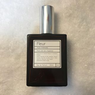 オゥパラディ(AUX PARADIS)のAUX PARADIS フルール 30ml(香水(女性用))