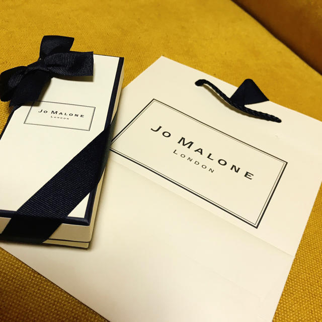 Jo MALONE LONDON イングリッシュ ペアー & フリージア コロン